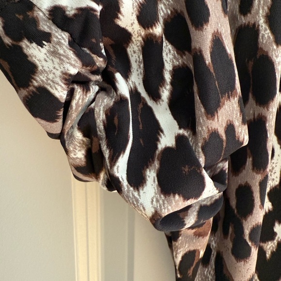Style & Co Animal Print Blouse – Size Large - Picture 2 of 8